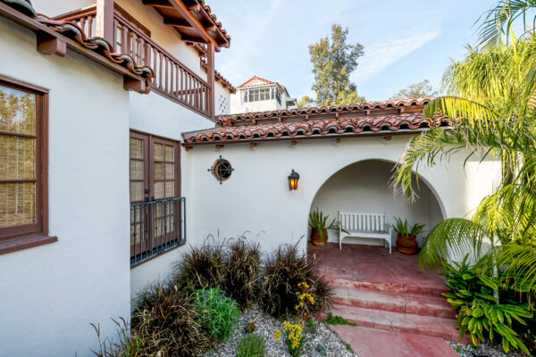 Mediterranean Style Home - Driftwood Studio Inc - Raleigh Pruett 41