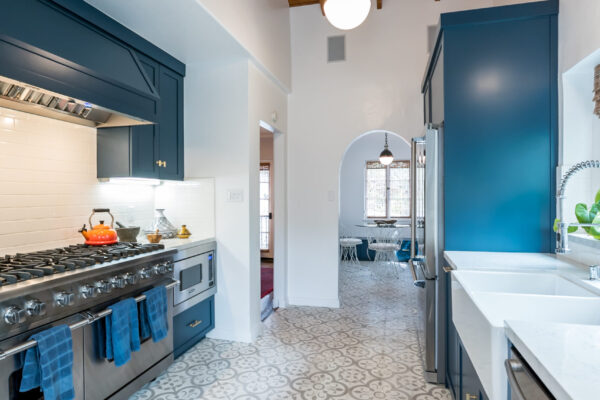 Mediterranean Style Home - Driftwood Studio Inc - Raleigh Pruett 9