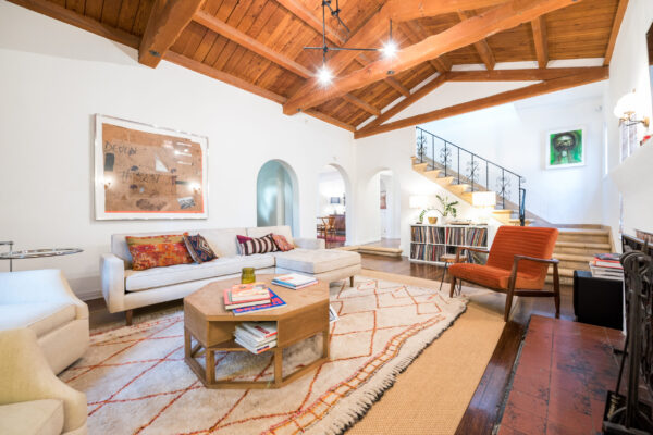 Mediterranean Style Home - Driftwood Studio Inc - Raleigh Pruett R2